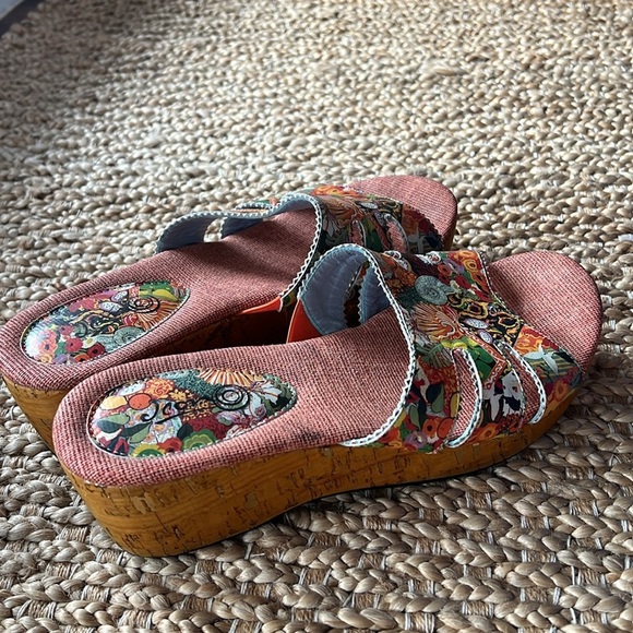 Made in Italy Jeon Leather Colorful Art to Wear Cork Platform Slip On Sandals 8 - Picture 4 of 15